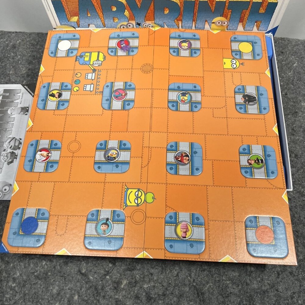 Despicable Me Minion Labyrinth Board Game by Ravensburger - 100% Complete - Picture 6 of 13